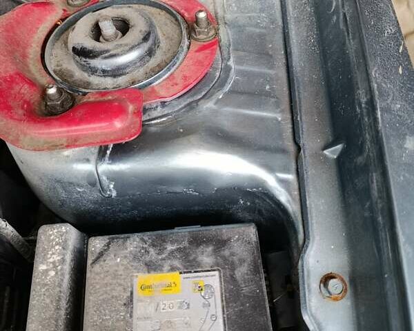 Зелений Міцубісі Lancer, об'ємом двигуна 2 л та пробігом 238 тис. км за 2999 $, фото 7 на Automoto.ua