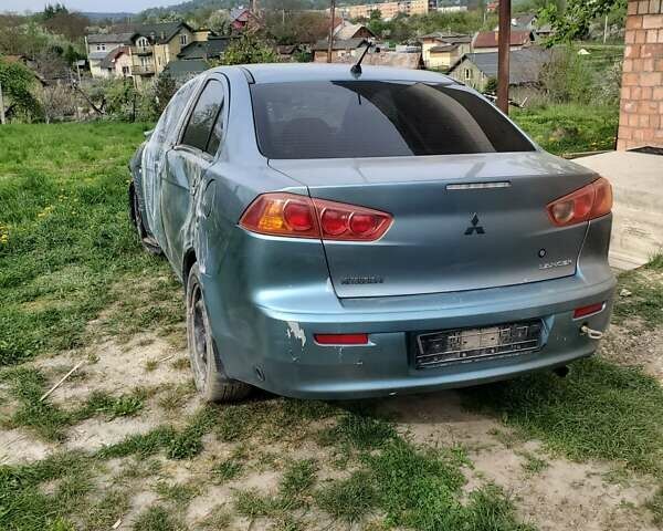 Зелений Міцубісі Lancer, об'ємом двигуна 1.5 л та пробігом 250 тис. км за 3000 $, фото 4 на Automoto.ua