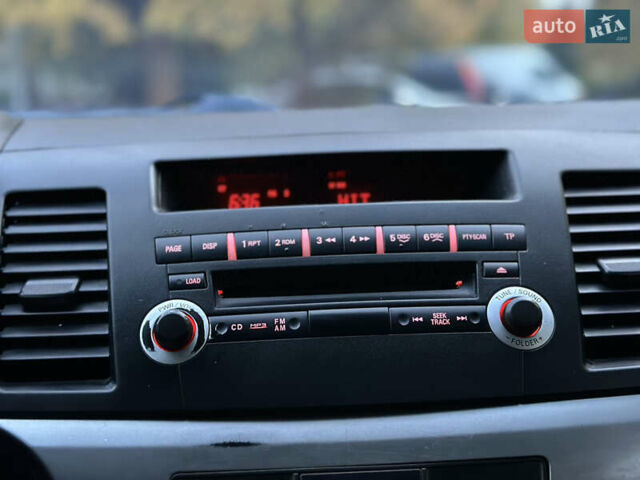 Зеленый Мицубиси Лансер, объемом двигателя 1.5 л и пробегом 220 тыс. км за 3950 $, фото 15 на Automoto.ua