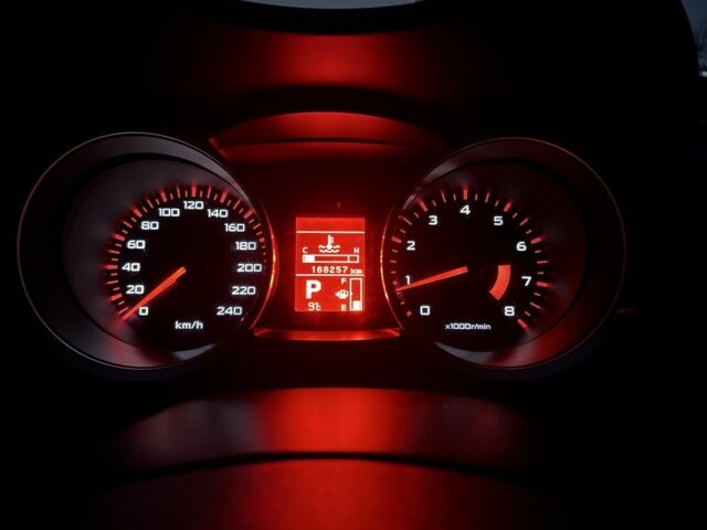 Зеленый Мицубиси Лансер, объемом двигателя 1.5 л и пробегом 168 тыс. км за 6500 $, фото 11 на Automoto.ua