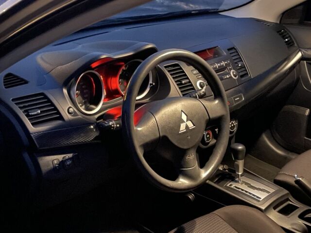 Зеленый Мицубиси Лансер, объемом двигателя 1.5 л и пробегом 168 тыс. км за 6500 $, фото 7 на Automoto.ua