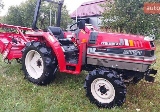 Красный Мицубиси MM, объемом двигателя 1 л и пробегом 825 тыс. км за 6500 $, фото 10 на Automoto.ua