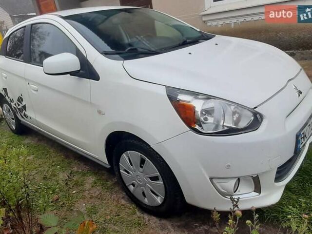Белый Мицубиси Мираж, объемом двигателя 1.19 л и пробегом 148 тыс. км за 6550 $, фото 3 на Automoto.ua