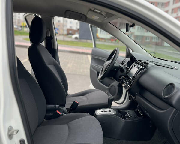 Білий Міцубісі Міраж, об'ємом двигуна 1.19 л та пробігом 61 тис. км за 7950 $, фото 16 на Automoto.ua