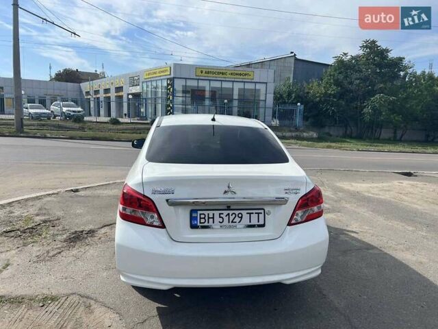 Білий Міцубісі Міраж, об'ємом двигуна 1.2 л та пробігом 162 тис. км за 8200 $, фото 8 на Automoto.ua