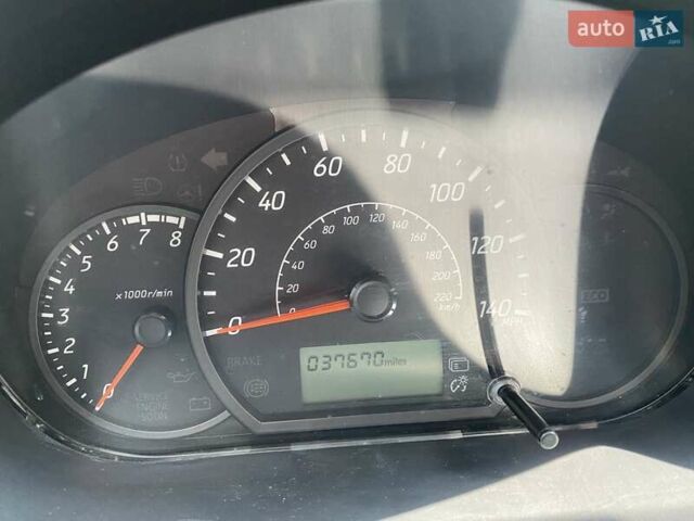 Білий Міцубісі Міраж, об'ємом двигуна 1.2 л та пробігом 60 тис. км за 8700 $, фото 7 на Automoto.ua