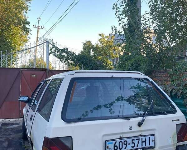 Мицубиси Мираж 1984 в Николаеве на Automoto.ua Бежевый Мицубиси Мираж, объемом двигателя 1.5 л и пробегом 213 тыс. км за 1000 $, фото 5 на Automoto.ua