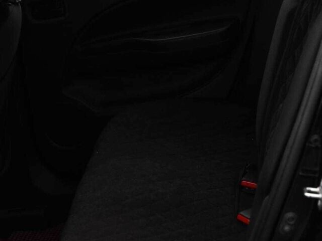 Чорний Міцубісі Міраж, об'ємом двигуна 1.2 л та пробігом 70 тис. км за 9650 $, фото 17 на Automoto.ua