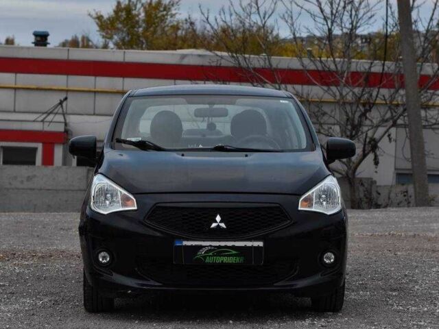 Чорний Міцубісі Міраж, об'ємом двигуна 1.2 л та пробігом 70 тис. км за 9650 $, фото 5 на Automoto.ua