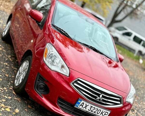 Красный Мицубиси Мираж, объемом двигателя 1.2 л и пробегом 60 тыс. км за 8500 $, фото 4 на Automoto.ua