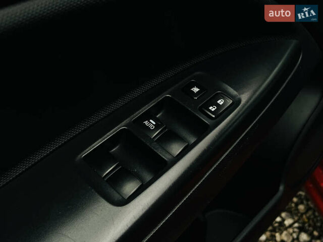 Червоний Міцубісі Міраж, об'ємом двигуна 1.2 л та пробігом 59 тис. км за 8600 $, фото 11 на Automoto.ua