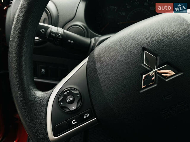 Червоний Міцубісі Міраж, об'ємом двигуна 1.2 л та пробігом 59 тис. км за 8600 $, фото 22 на Automoto.ua