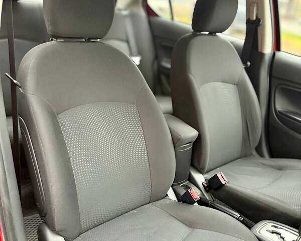 Красный Мицубиси Мираж, объемом двигателя 1.2 л и пробегом 60 тыс. км за 8500 $, фото 25 на Automoto.ua