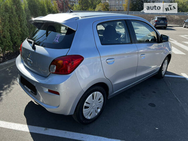 Серый Мицубиси Мираж, объемом двигателя 1.19 л и пробегом 64 тыс. км за 7000 $, фото 6 на Automoto.ua