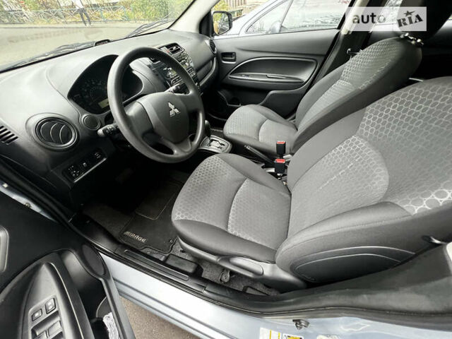 Серый Мицубиси Мираж, объемом двигателя 1.19 л и пробегом 64 тыс. км за 7000 $, фото 18 на Automoto.ua