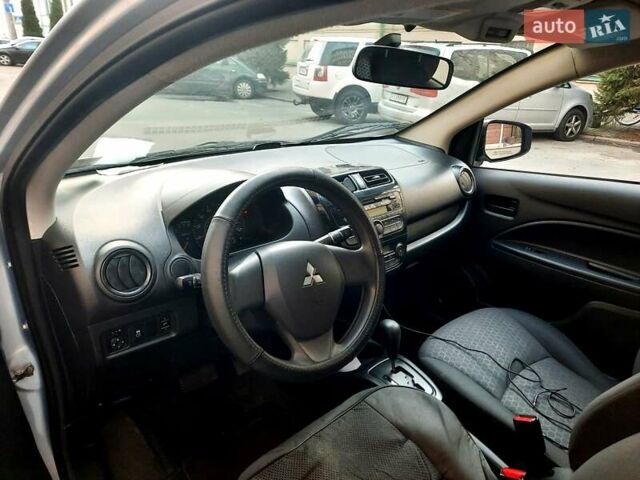Сірий Міцубісі Міраж, об'ємом двигуна 1.2 л та пробігом 74 тис. км за 6950 $, фото 1 на Automoto.ua
