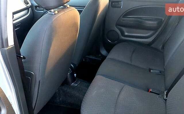 Сірий Міцубісі Міраж, об'ємом двигуна 1.2 л та пробігом 33 тис. км за 7300 $, фото 7 на Automoto.ua