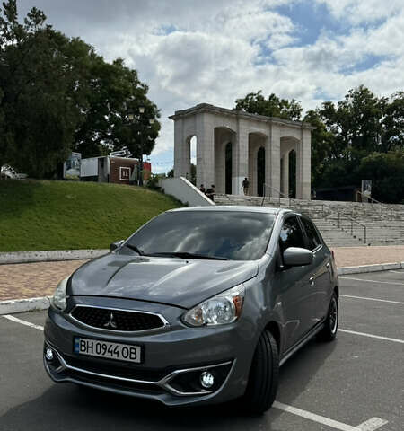 Сірий Міцубісі Міраж, об'ємом двигуна 1.19 л та пробігом 108 тис. км за 8300 $, фото 1 на Automoto.ua