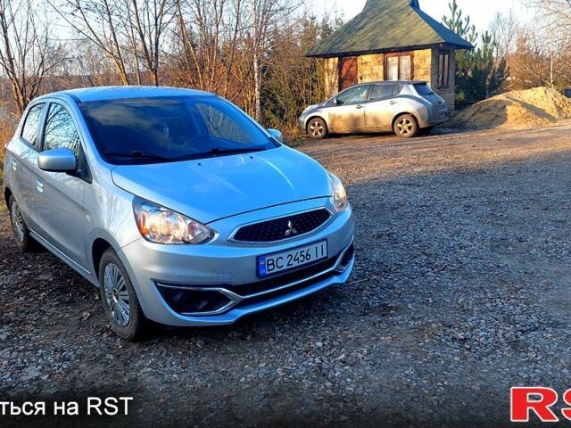 Серый Мицубиси Мираж, объемом двигателя 1.2 л и пробегом 33 тыс. км за 7300 $, фото 3 на Automoto.ua