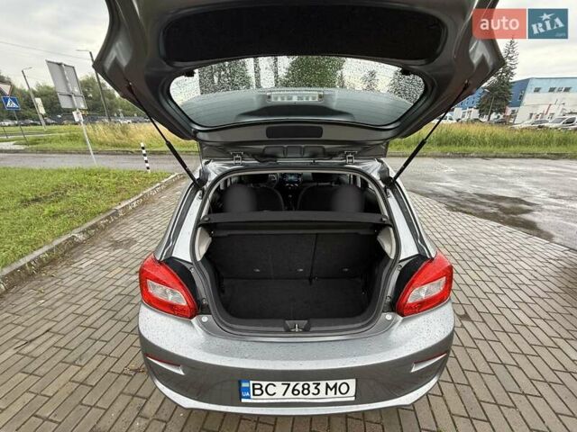 Серый Мицубиси Мираж, объемом двигателя 1.19 л и пробегом 74 тыс. км за 5400 $, фото 16 на Automoto.ua