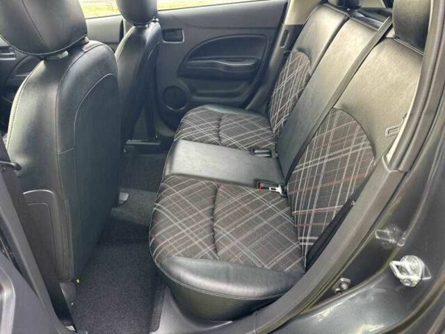 Серый Мицубиси Мираж, объемом двигателя 1.2 л и пробегом 23 тыс. км за 3900 $, фото 6 на Automoto.ua