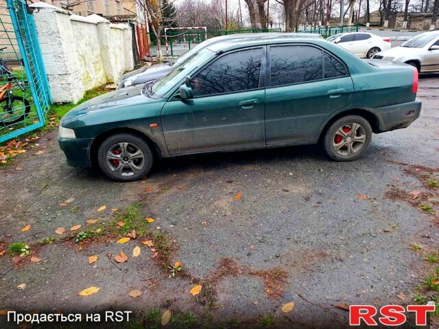 Зелений Міцубісі Міраж, об'ємом двигуна 1.6 л та пробігом 340 тис. км за 2850 $, фото 1 на Automoto.ua