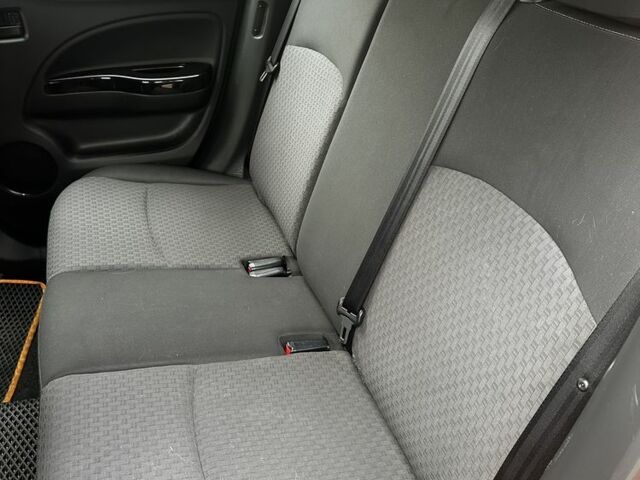 Помаранчевий Міцубісі Міраж, об'ємом двигуна 1.2 л та пробігом 110 тис. км за 6800 $, фото 14 на Automoto.ua