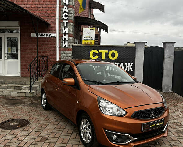 Помаранчевий Міцубісі Міраж, об'ємом двигуна 1.2 л та пробігом 110 тис. км за 6800 $, фото 2 на Automoto.ua