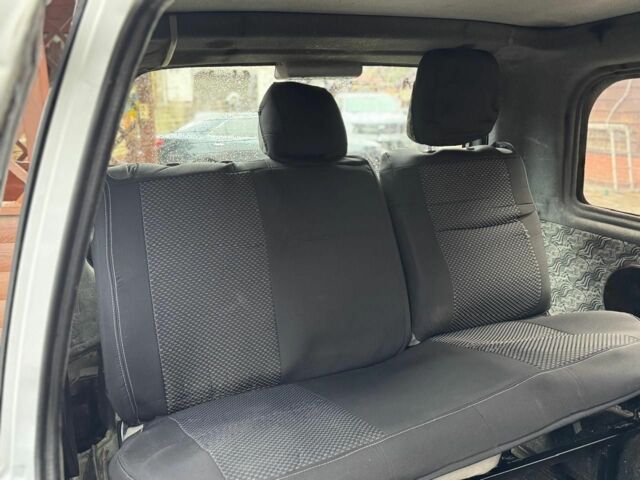 Белый Мицубиси Монтеро, объемом двигателя 2.5 л и пробегом 216 тыс. км за 4700 $, фото 6 на Automoto.ua