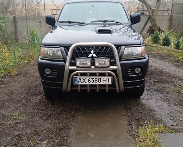 Чорний Міцубісі Монтеро, об'ємом двигуна 2.5 л та пробігом 207 тис. км за 7000 $, фото 2 на Automoto.ua