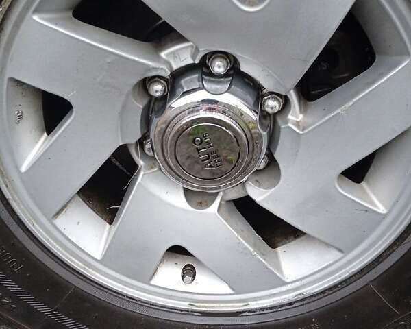 Чорний Міцубісі Монтеро, об'ємом двигуна 2.5 л та пробігом 207 тис. км за 7000 $, фото 5 на Automoto.ua