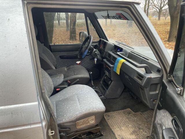 Сірий Міцубісі Монтеро, об'ємом двигуна 0 л та пробігом 250 тис. км за 3200 $, фото 3 на Automoto.ua