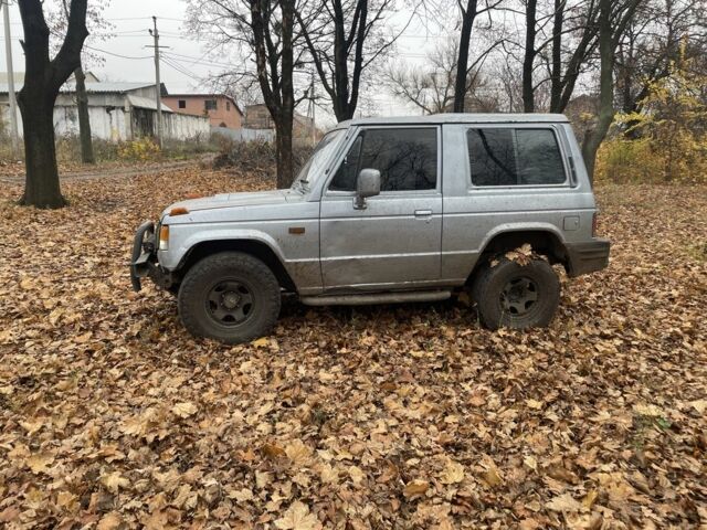 Сірий Міцубісі Монтеро, об'ємом двигуна 0 л та пробігом 250 тис. км за 3200 $, фото 5 на Automoto.ua