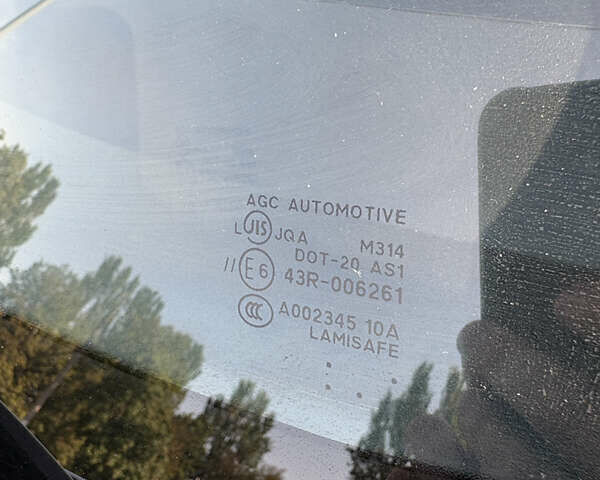 Белый Мицубиси Аутлендер ХЛ, объемом двигателя 2.36 л и пробегом 155 тыс. км за 10950 $, фото 27 на Automoto.ua