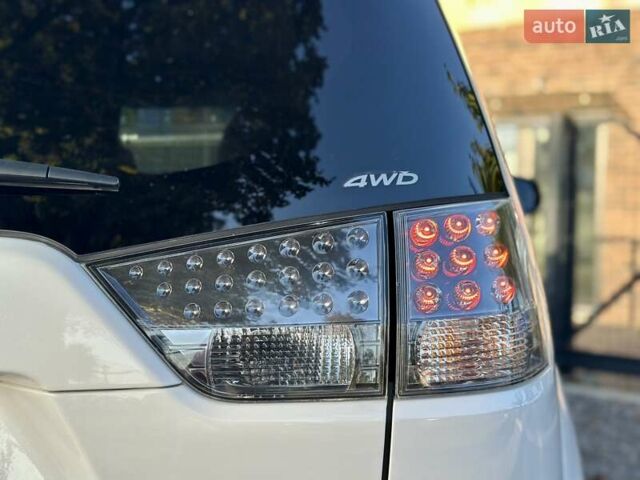 Мицубиси Аутлендер ХЛ 2011 в Виннице на Automoto.ua Белый Мицубиси Аутлендер ХЛ, объемом двигателя 2 л и пробегом 225 тыс. км за 10999 $, фото 17 на Automoto.ua