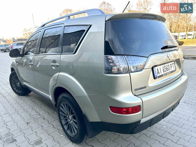 Бежевый Мицубиси Аутлендер ХЛ, объемом двигателя 2 л и пробегом 226 тыс. км за 8999 $, фото 40 на Automoto.ua