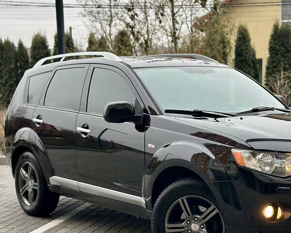 Чорний Міцубісі Аутлендер ХЛ, об'ємом двигуна 2 л та пробігом 222 тис. км за 10300 $, фото 2 на Automoto.ua