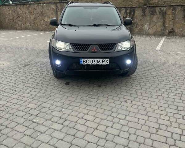 Чорний Міцубісі Аутлендер ХЛ, об'ємом двигуна 3 л та пробігом 350 тис. км за 12000 $, фото 4 на Automoto.ua