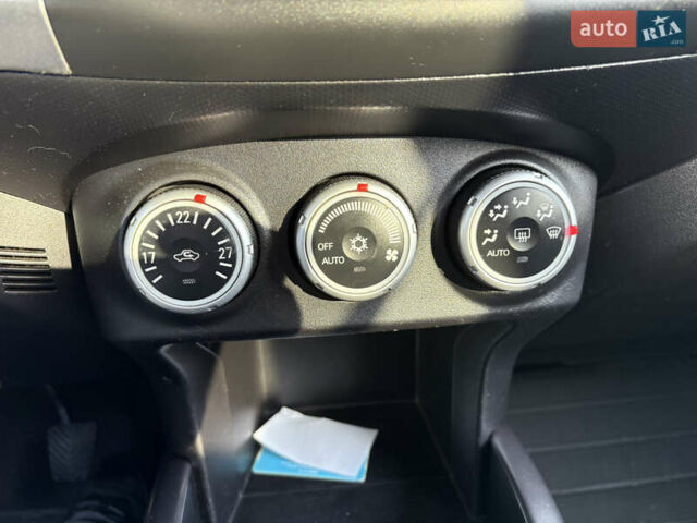 Черный Мицубиси Аутлендер ХЛ, объемом двигателя 2 л и пробегом 264 тыс. км за 7950 $, фото 15 на Automoto.ua