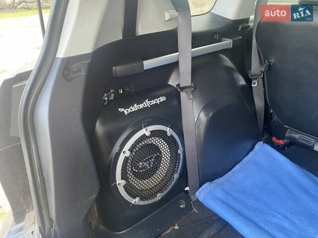 Черный Мицубиси Аутлендер ХЛ, объемом двигателя 1.97 л и пробегом 207 тыс. км за 8200 $, фото 5 на Automoto.ua