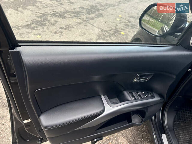 Черный Мицубиси Аутлендер ХЛ, объемом двигателя 2.4 л и пробегом 230 тыс. км за 8500 $, фото 14 на Automoto.ua