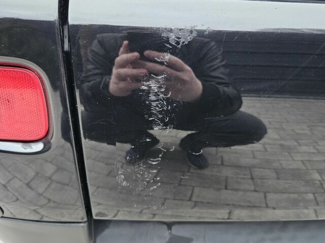 Чорний Міцубісі Аутлендер ХЛ, об'ємом двигуна 3 л та пробігом 238 тис. км за 10800 $, фото 1 на Automoto.ua