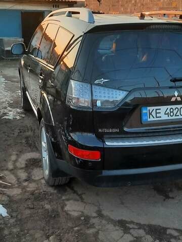 Чорний Міцубісі Аутлендер ХЛ, об'ємом двигуна 3 л та пробігом 230 тис. км за 9900 $, фото 2 на Automoto.ua