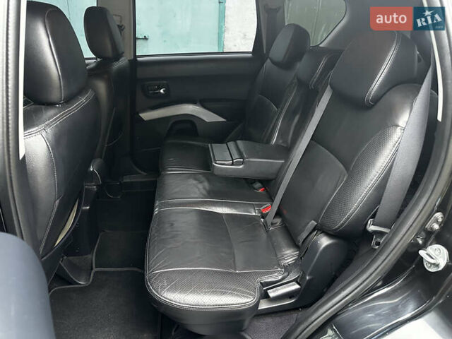 Черный Мицубиси Аутлендер ХЛ, объемом двигателя 2.4 л и пробегом 283 тыс. км за 8900 $, фото 20 на Automoto.ua