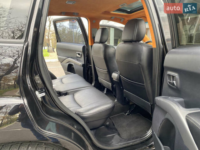 Черный Мицубиси Аутлендер ХЛ, объемом двигателя 3 л и пробегом 154 тыс. км за 8900 $, фото 29 на Automoto.ua