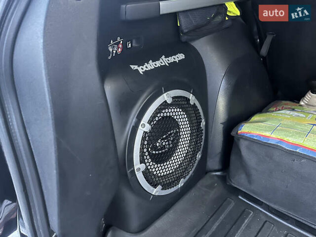 Чорний Міцубісі Аутлендер ХЛ, об'ємом двигуна 2.36 л та пробігом 230 тис. км за 9400 $, фото 16 на Automoto.ua