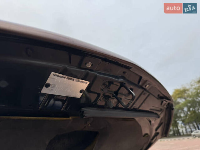 Черный Мицубиси Аутлендер ХЛ, объемом двигателя 3 л и пробегом 154 тыс. км за 8900 $, фото 21 на Automoto.ua