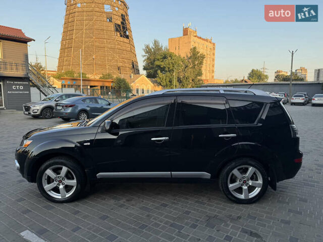Чорний Міцубісі Аутлендер ХЛ, об'ємом двигуна 3 л та пробігом 243 тис. км за 12500 $, фото 8 на Automoto.ua