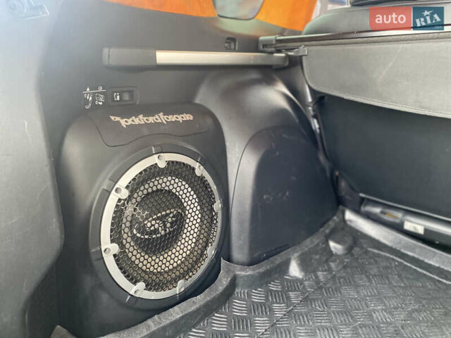 Черный Мицубиси Аутлендер ХЛ, объемом двигателя 3 л и пробегом 154 тыс. км за 8900 $, фото 41 на Automoto.ua