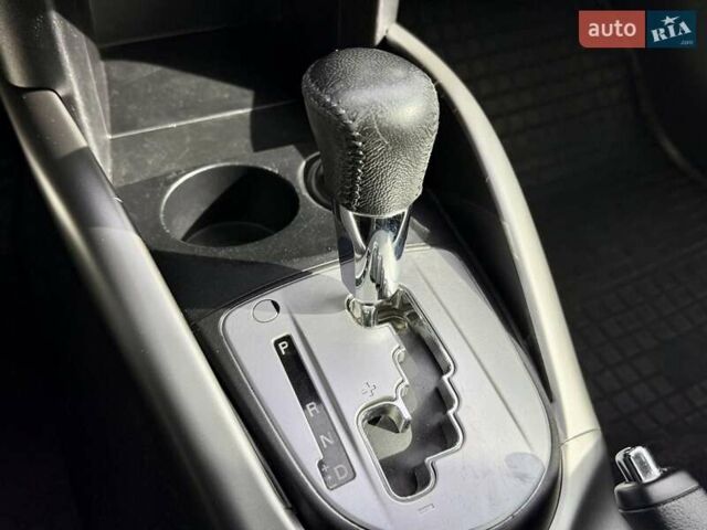 Чорний Міцубісі Аутлендер ХЛ, об'ємом двигуна 2.4 л та пробігом 104 тис. км за 10800 $, фото 16 на Automoto.ua